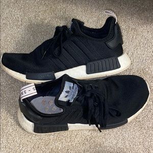 Black Adidas NMDs
